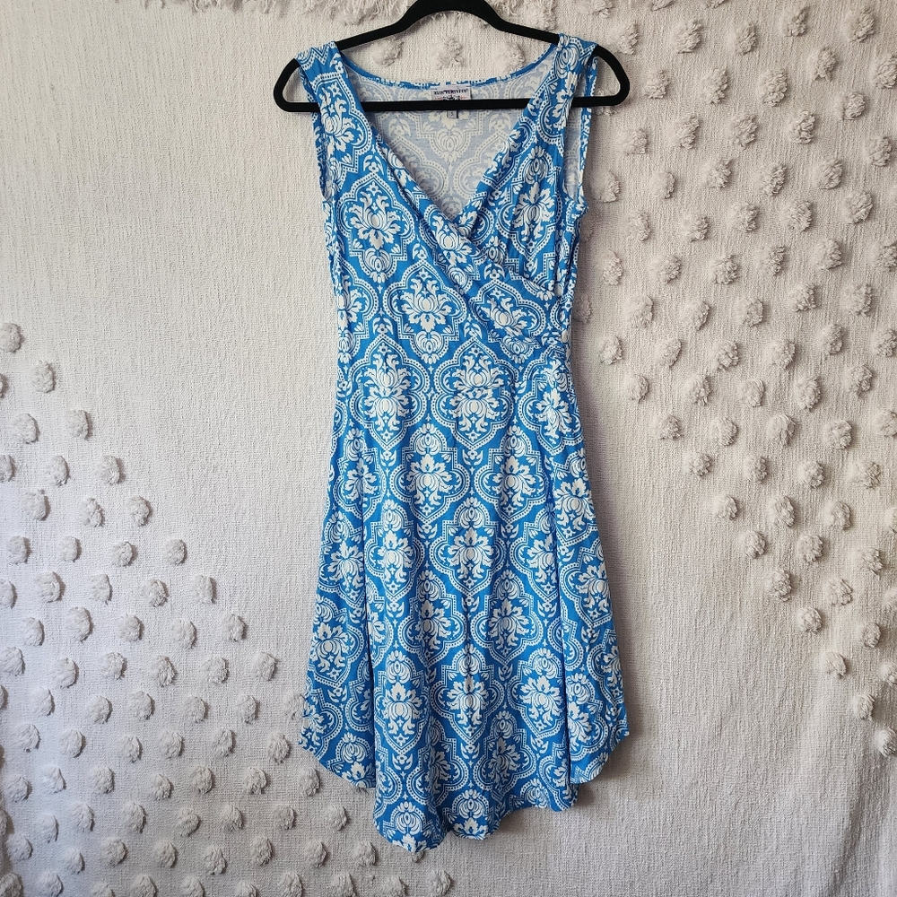 Blue Platypus Retro Blue & White Floral  Faux Wrap Sleeveless Dress size Small